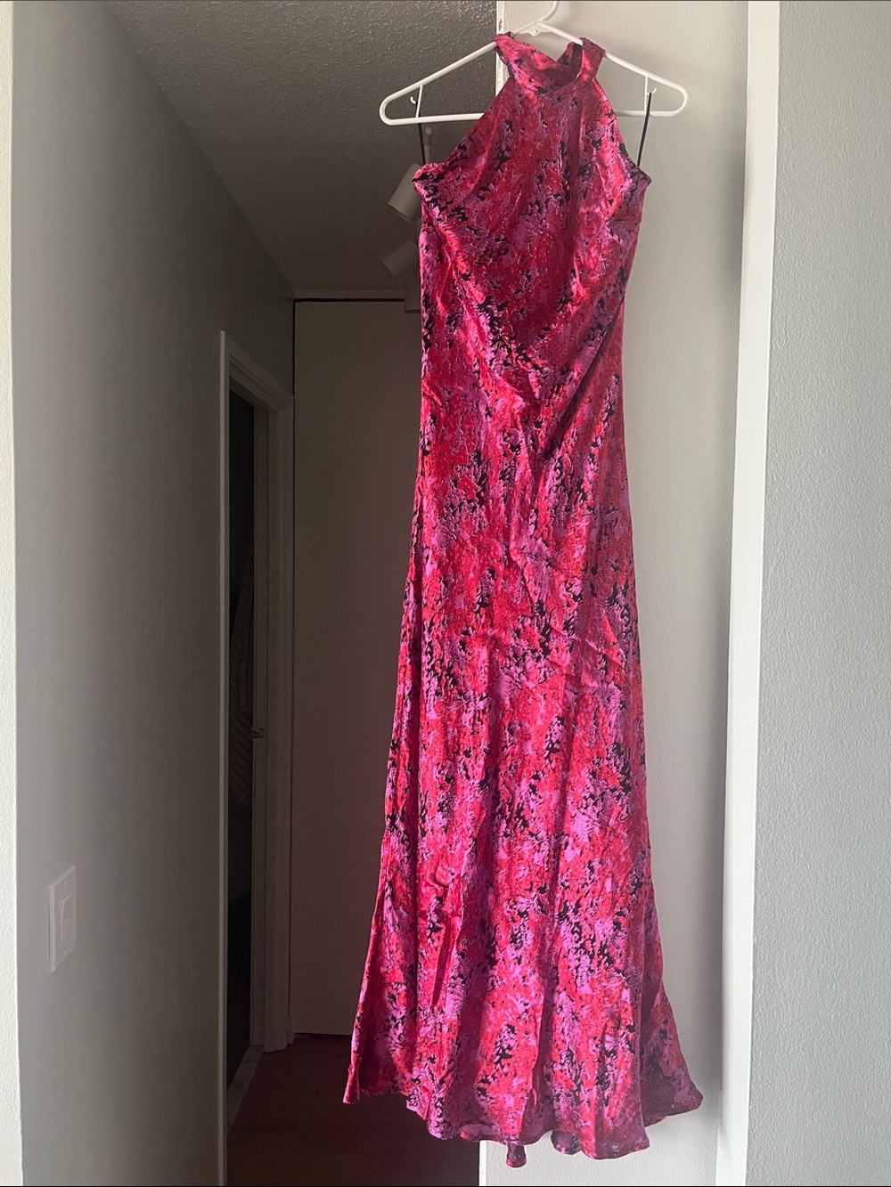 Gestuz Vinola Silk-blend Halter Gown In Pink Flower Field